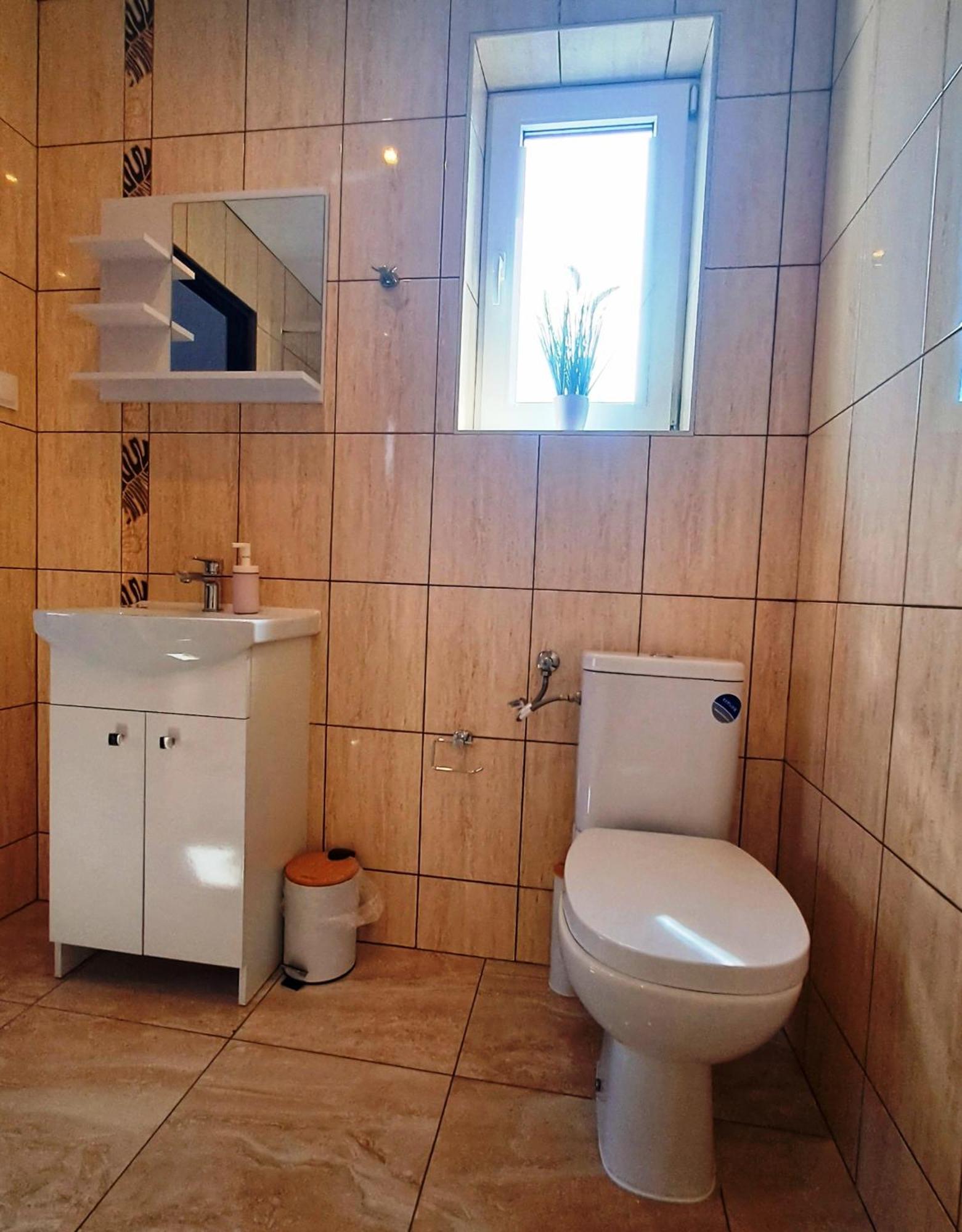 Wichrowe Wzgorza Hotel Strzebowiska Екстериор снимка